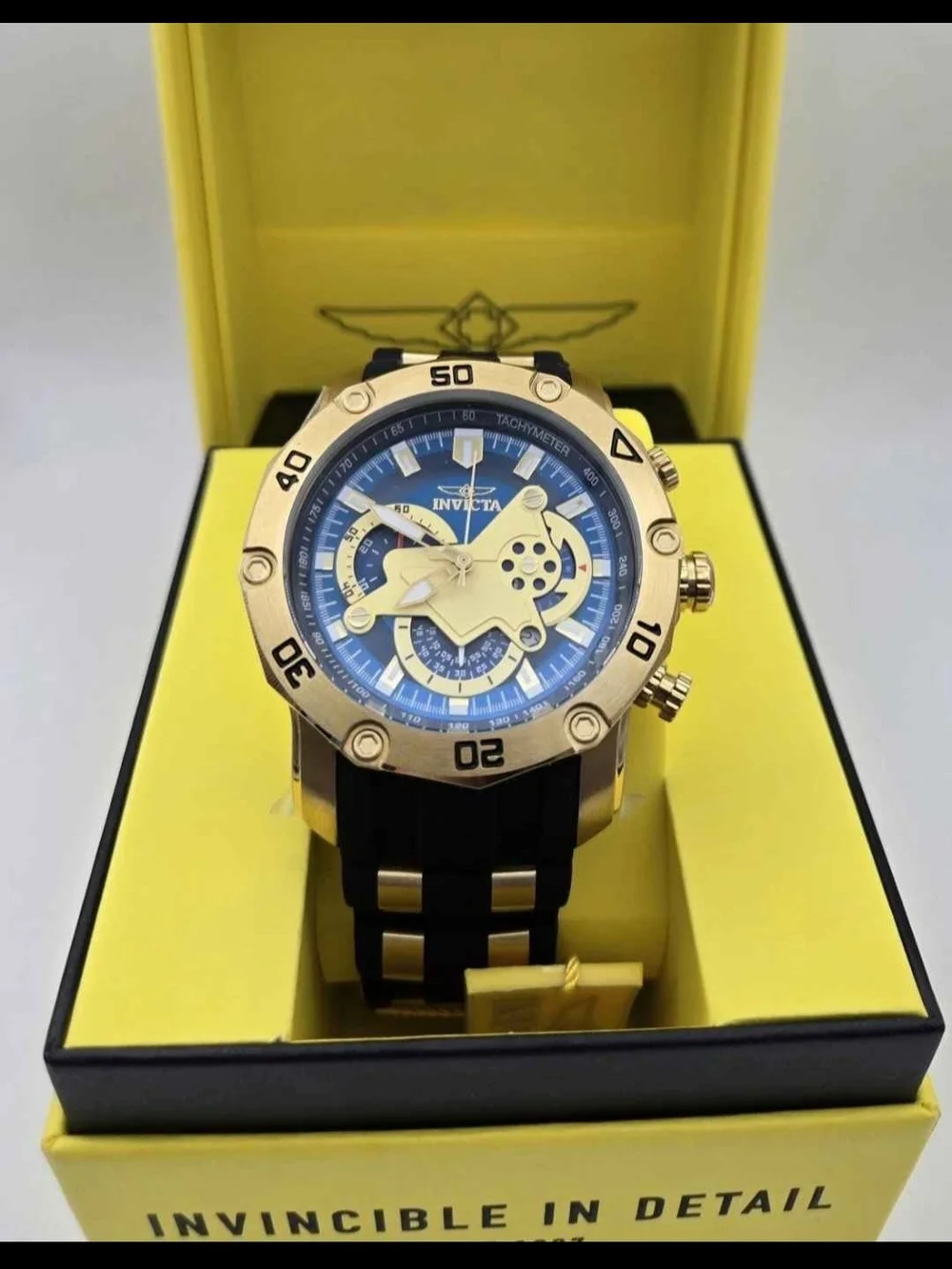 Invicta Pro Diver Scuba 23426 Men's 50mm Blue Dial Black Silicone Quartz Watch N